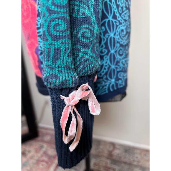 Desigual Geisha Floral Embellished Long Sleeve Tie Cuff Black Sweater Size M - Picture 9 of 9